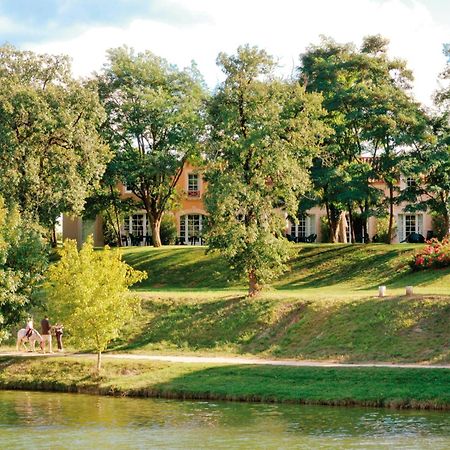 Pierre & Vacances La Residence Du Lac Monflanquin Exterior photo